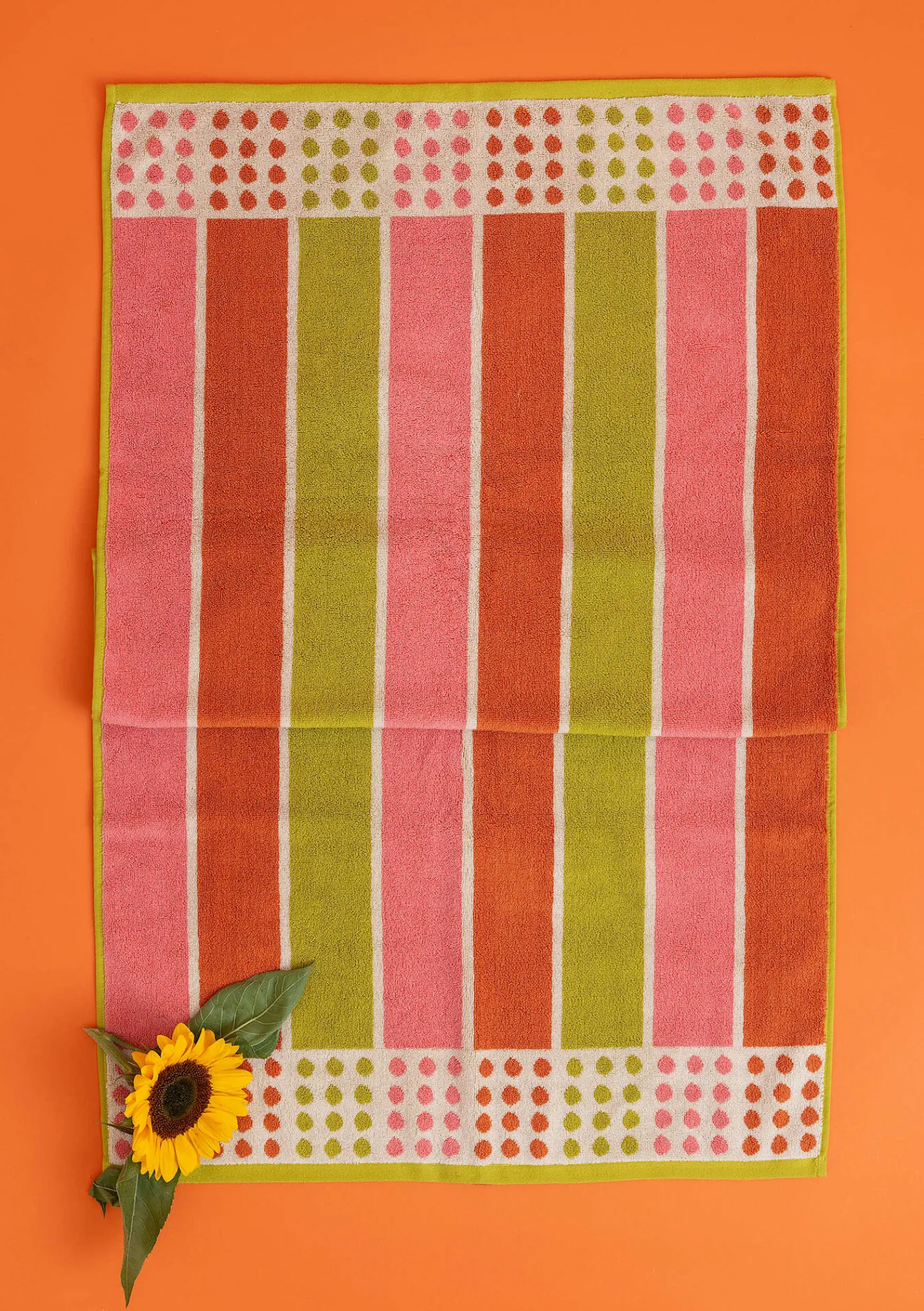 Gudrun Sjödén Frottee|Bad-Accessoires>Duschhandtuch „Flow“ aus Bio-Baumwolle Vogelbeere