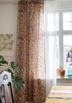 Gudrun Sjödén Gardinen|Heimtextilien>Gardine „Wild rose“ aus Leinen/Bio-Baumwolle Henna