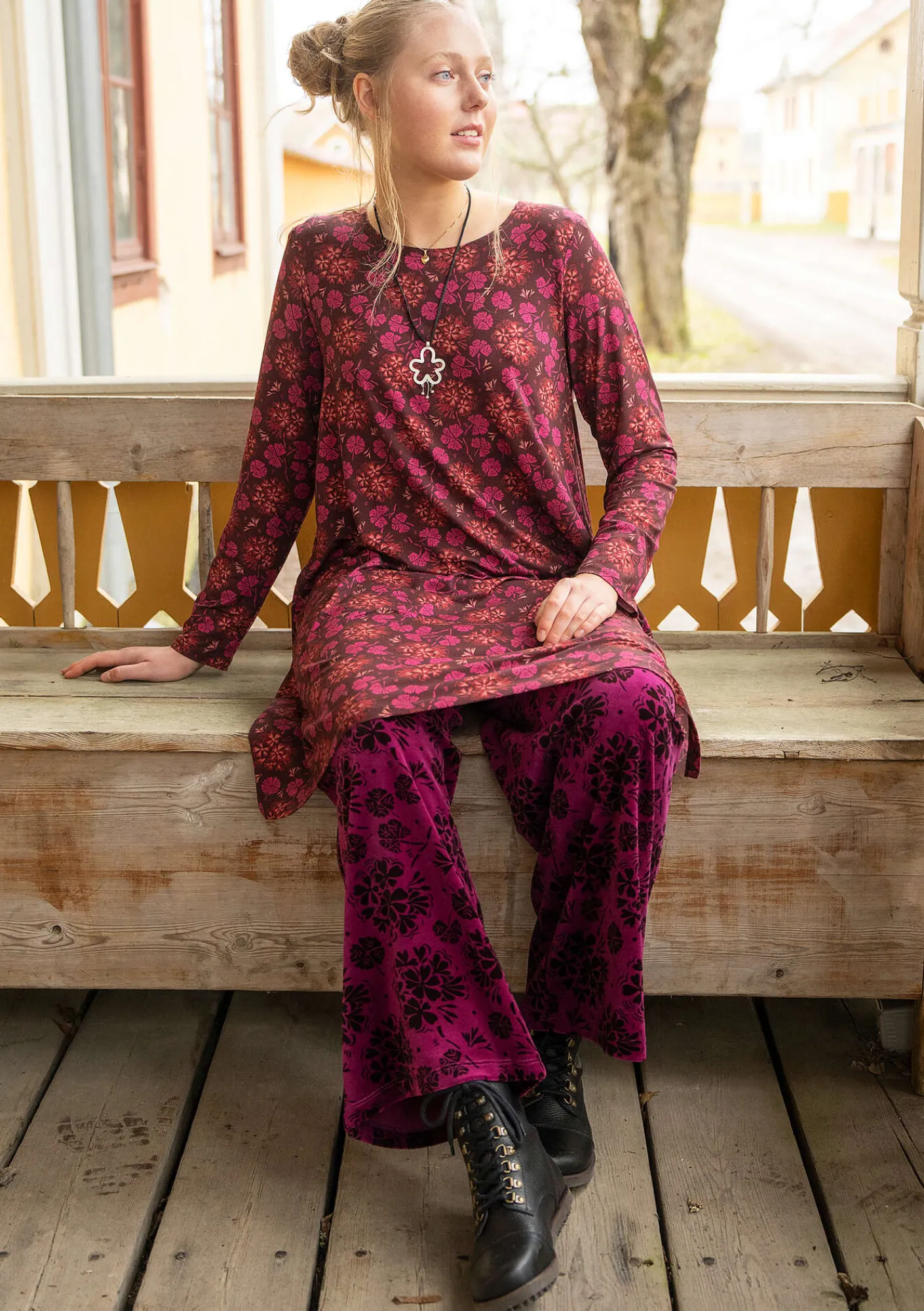 Gudrun Sjödén Kleider>Jerseykleid „Pelargon“ aus Lyocell/Elasthan Aubergine