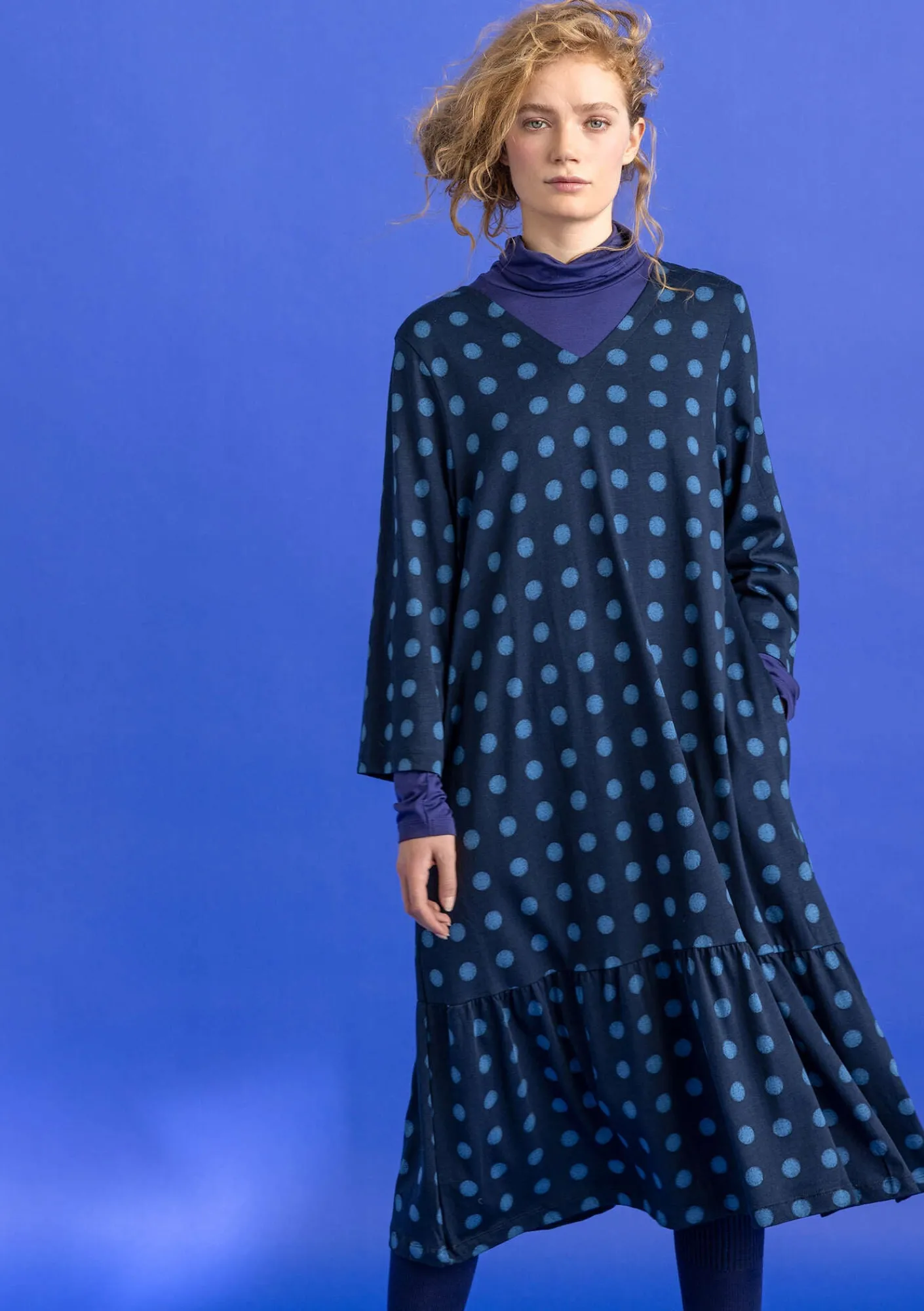 Gudrun Sjödén Kleider>Jerseykleid „Tyra“ aus Bio-Baumwolle/Modal Dunkelindigo-gemustert