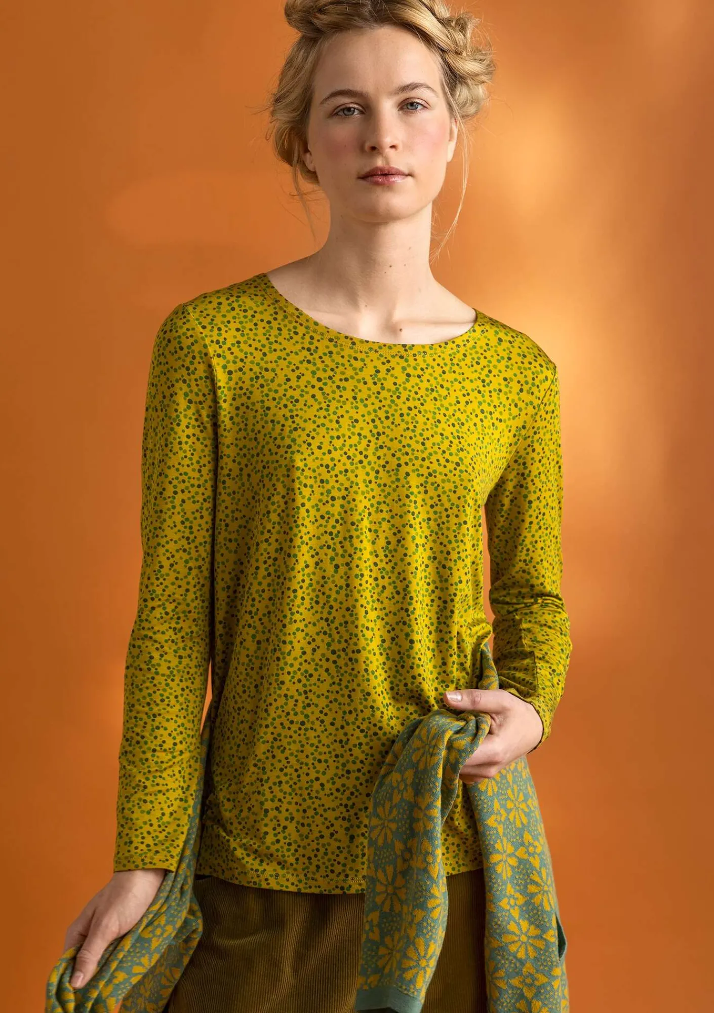 Gudrun Sjödén Pullover & Shirts>Jerseyshirt „Helga“ aus Lyocell/Elasthan Olivenöl-gemustert