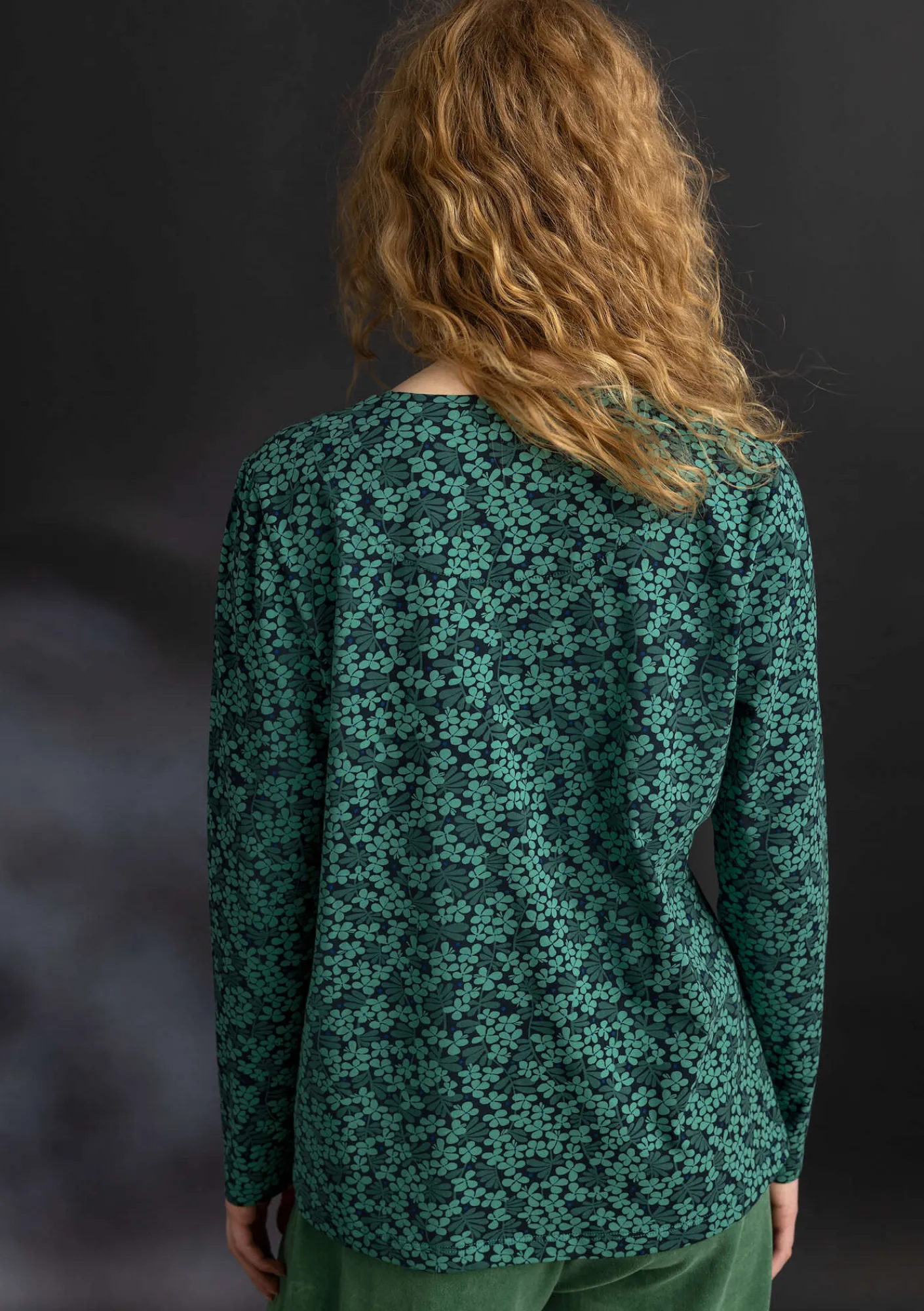 Gudrun Sjödén Pullover & Shirts>Jerseyshirt „Ylva“ aus Bio-Baumwolle/Elasthan Malachit-gemustert