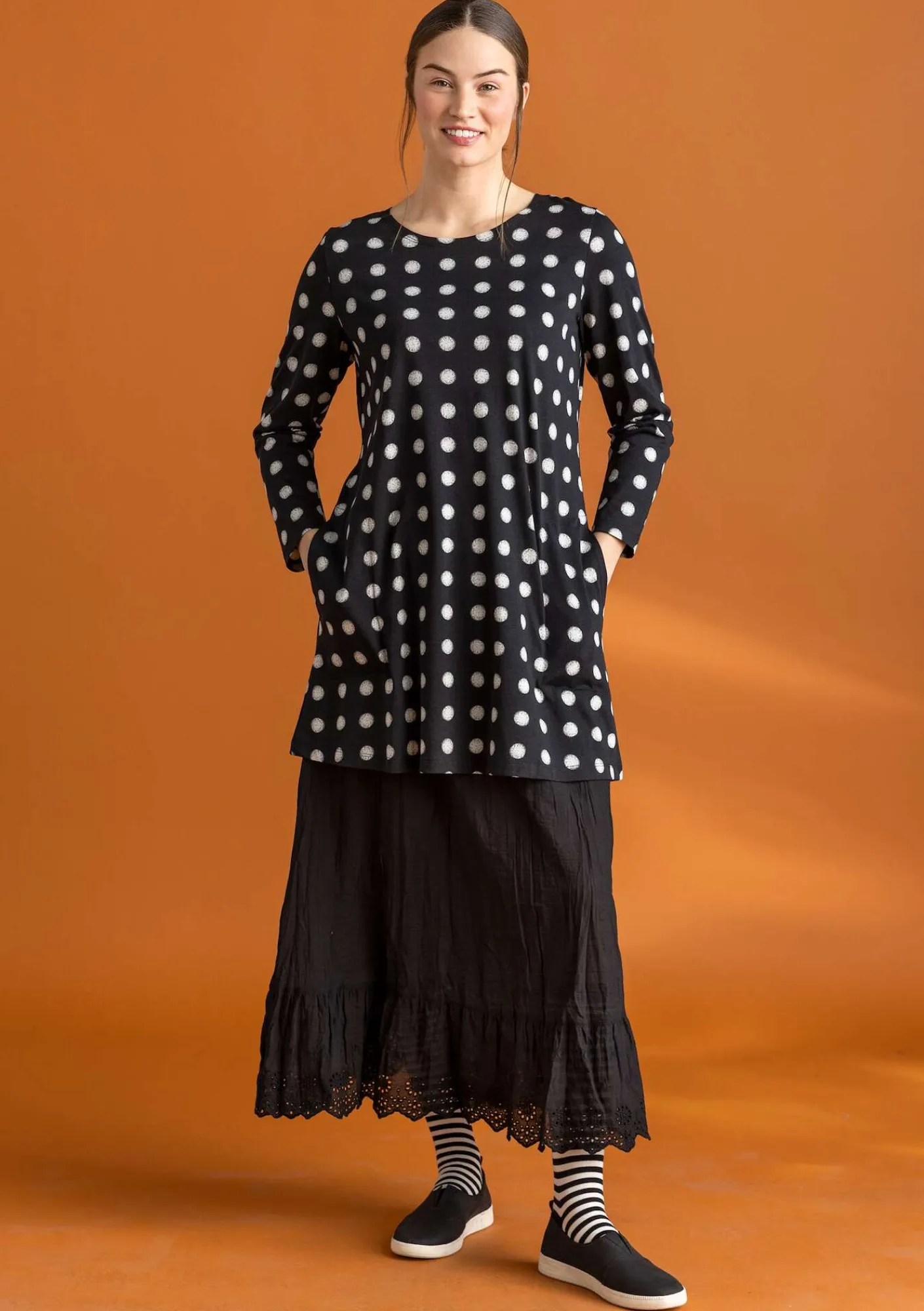 Gudrun Sjödén Tuniken>Jerseytunika „Tyra“ aus Bio-Baumwolle/Modal Schwarz-gemustert