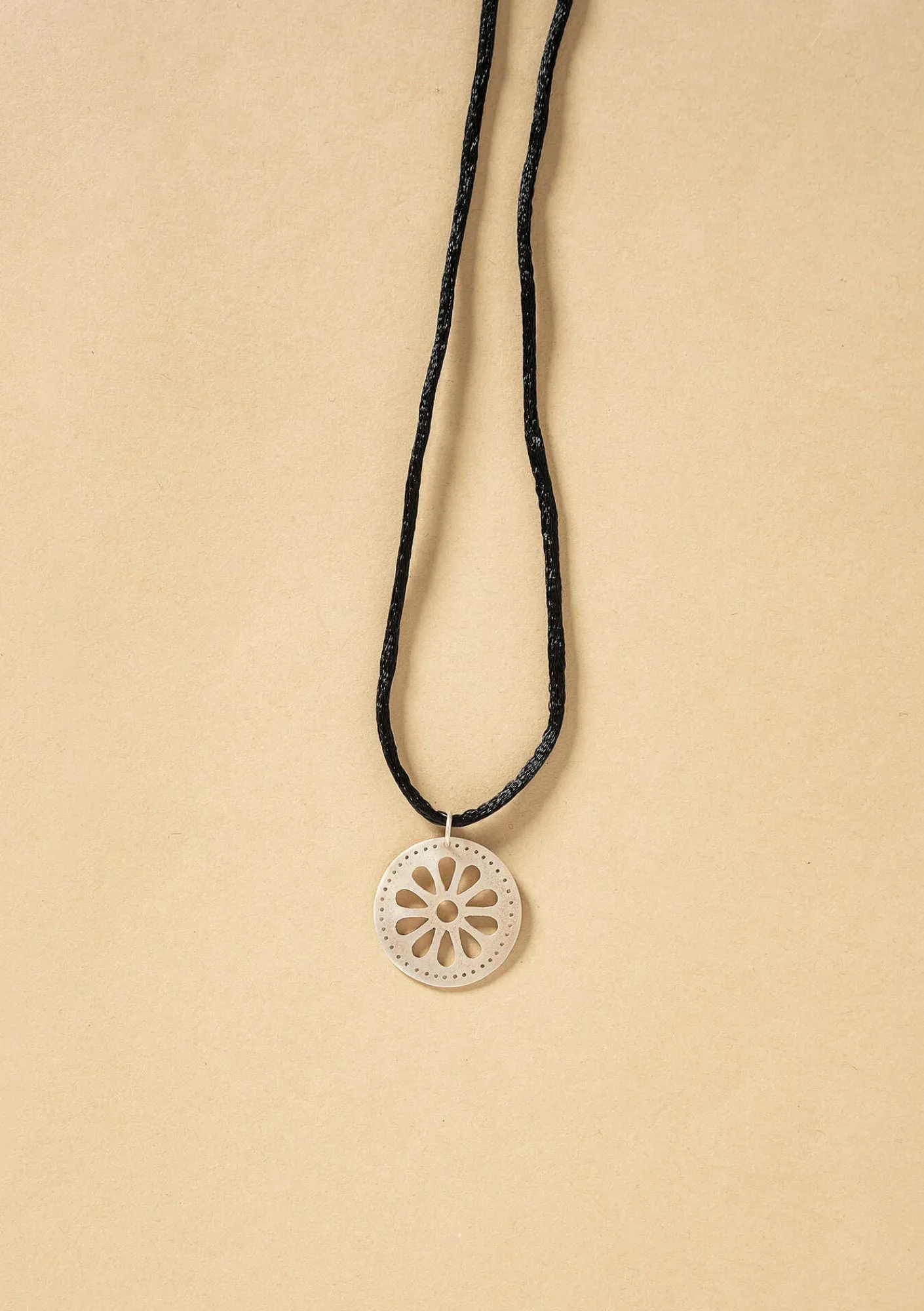 Gudrun Sjödén Schmuck>Kettenanhänger „Gunilla“ aus Silber