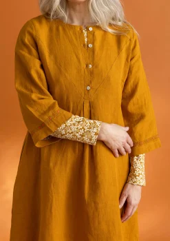 Gudrun Sjödén Kleider>Kleid „Asta“ aus Leinengewebe Senf