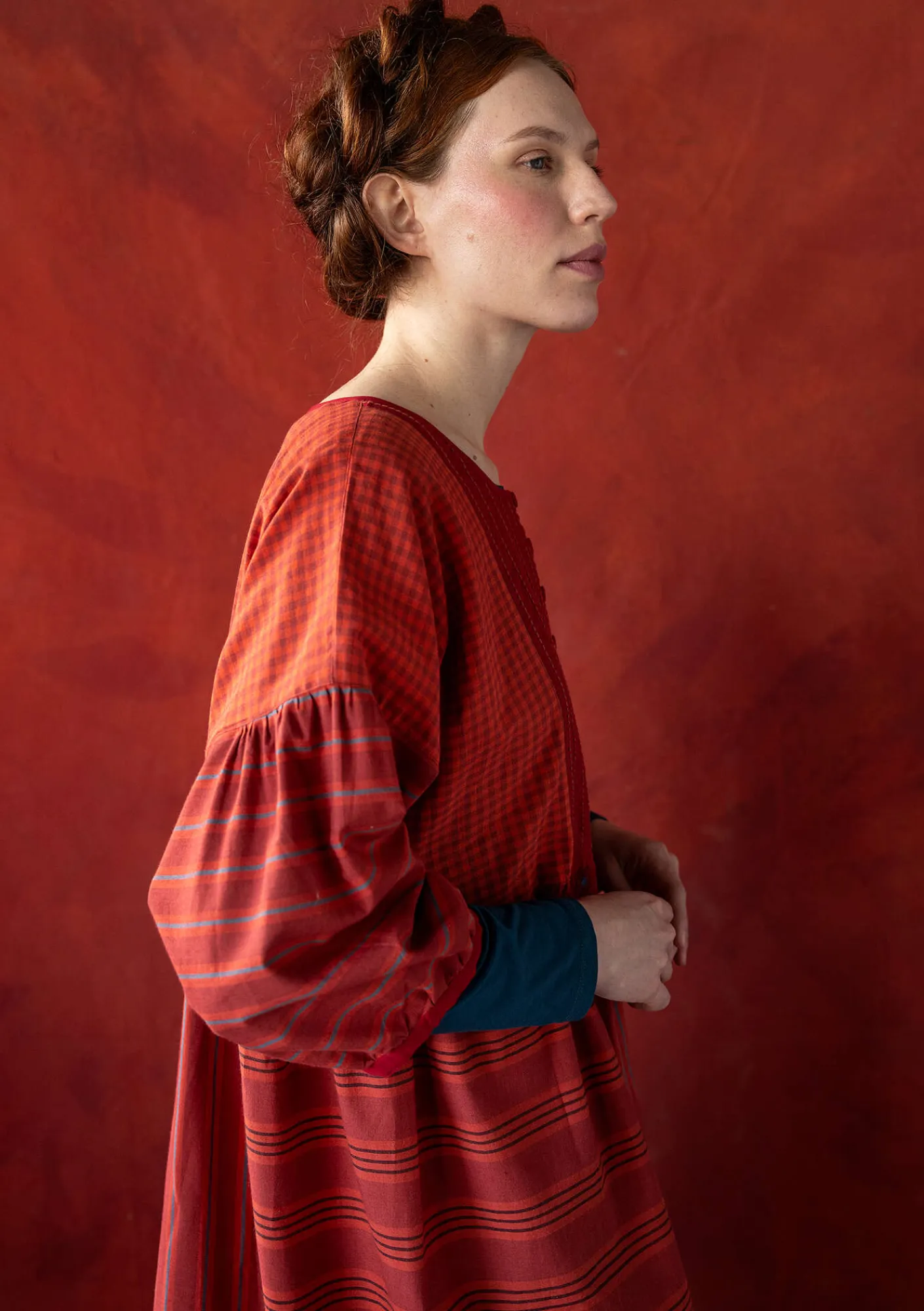 Gudrun Sjödén Kleider>Kleid „Sofia“ aus Bio-Baumwollgewebe Krapprot