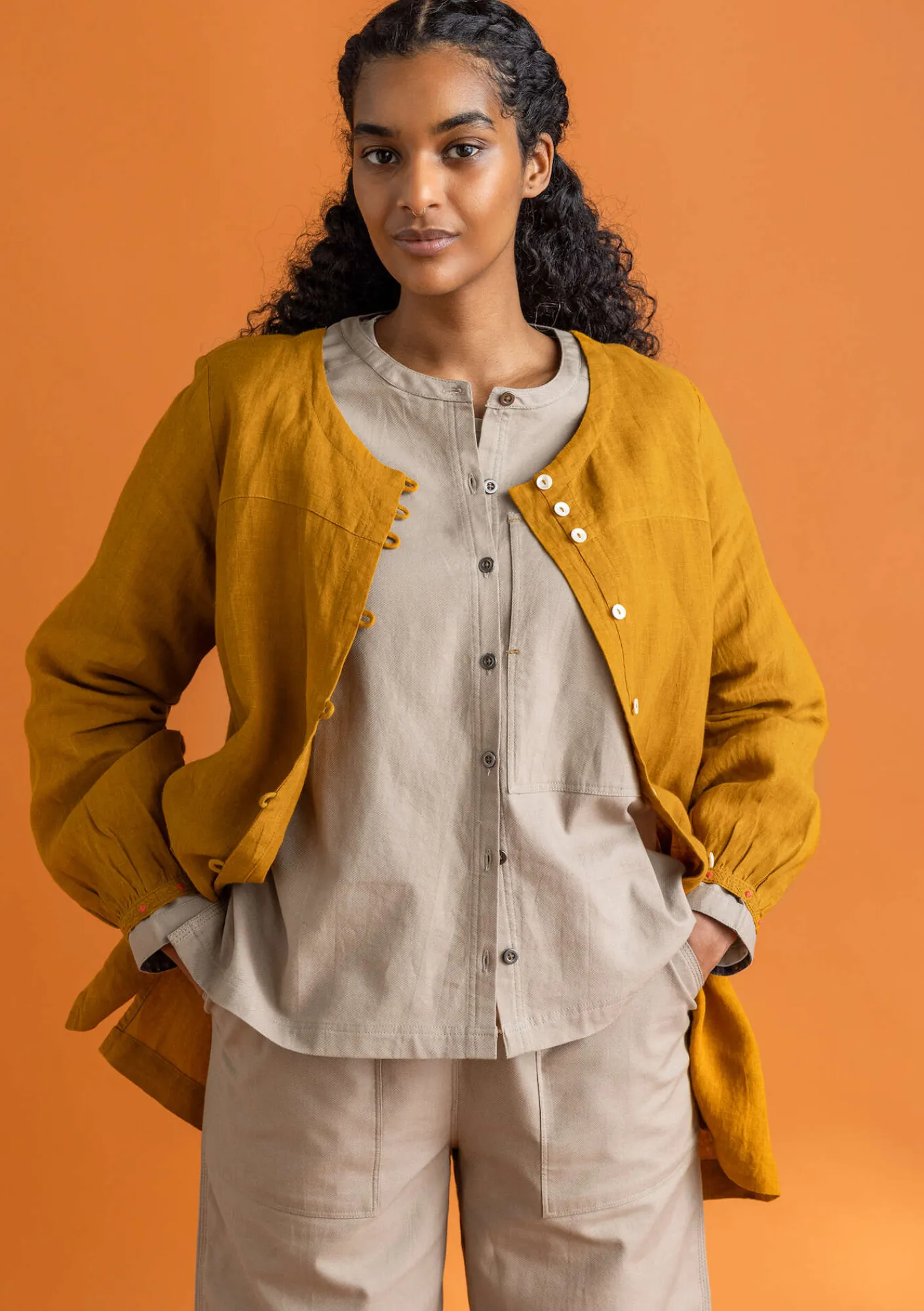 Gudrun Sjödén Blusen>Künstlerbluse „Asta“ aus Leinengewebe Senf