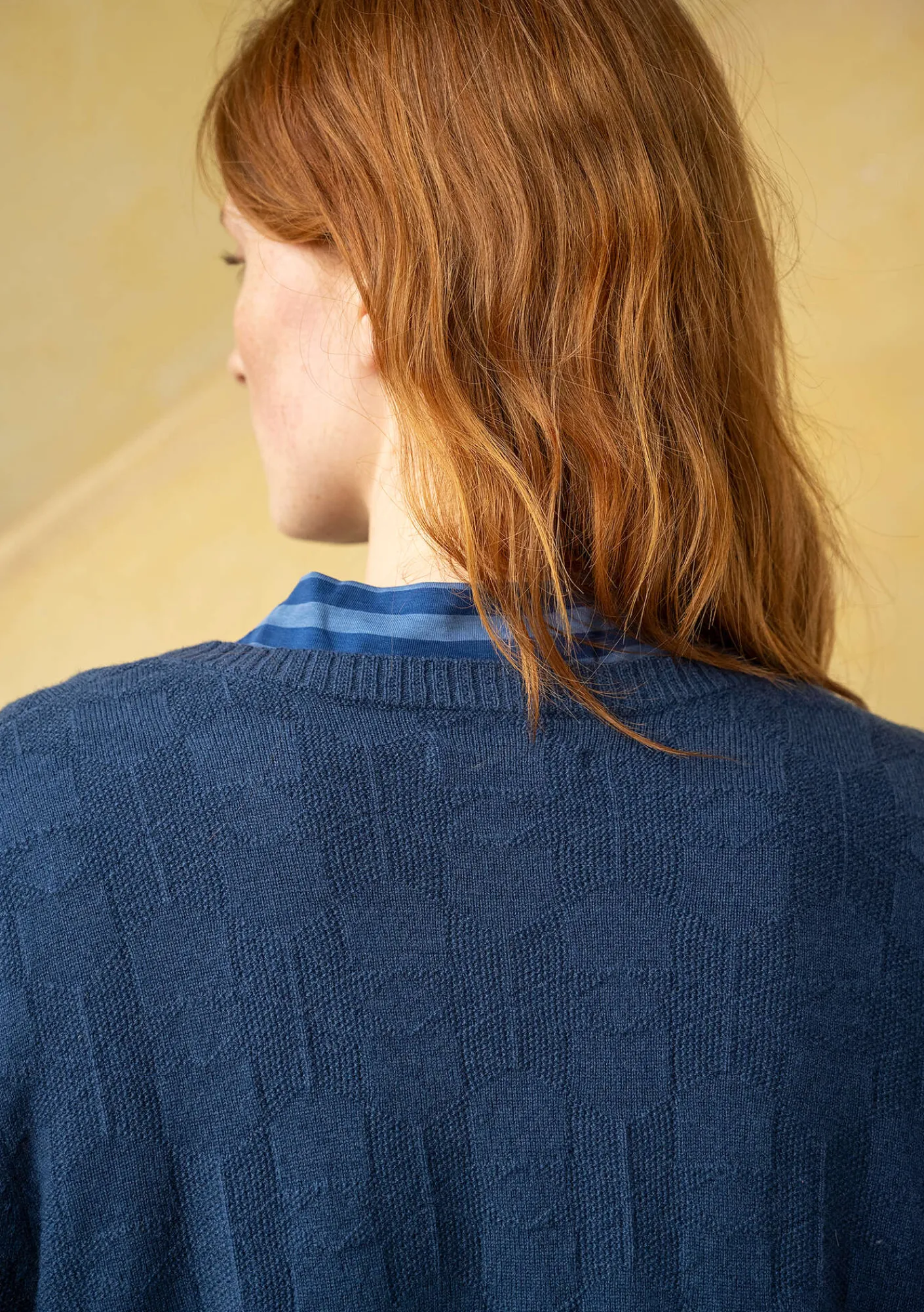 Gudrun Sjödén Strickjacken>Langstrickjacke „Capella“ aus Lammwolle Indigo