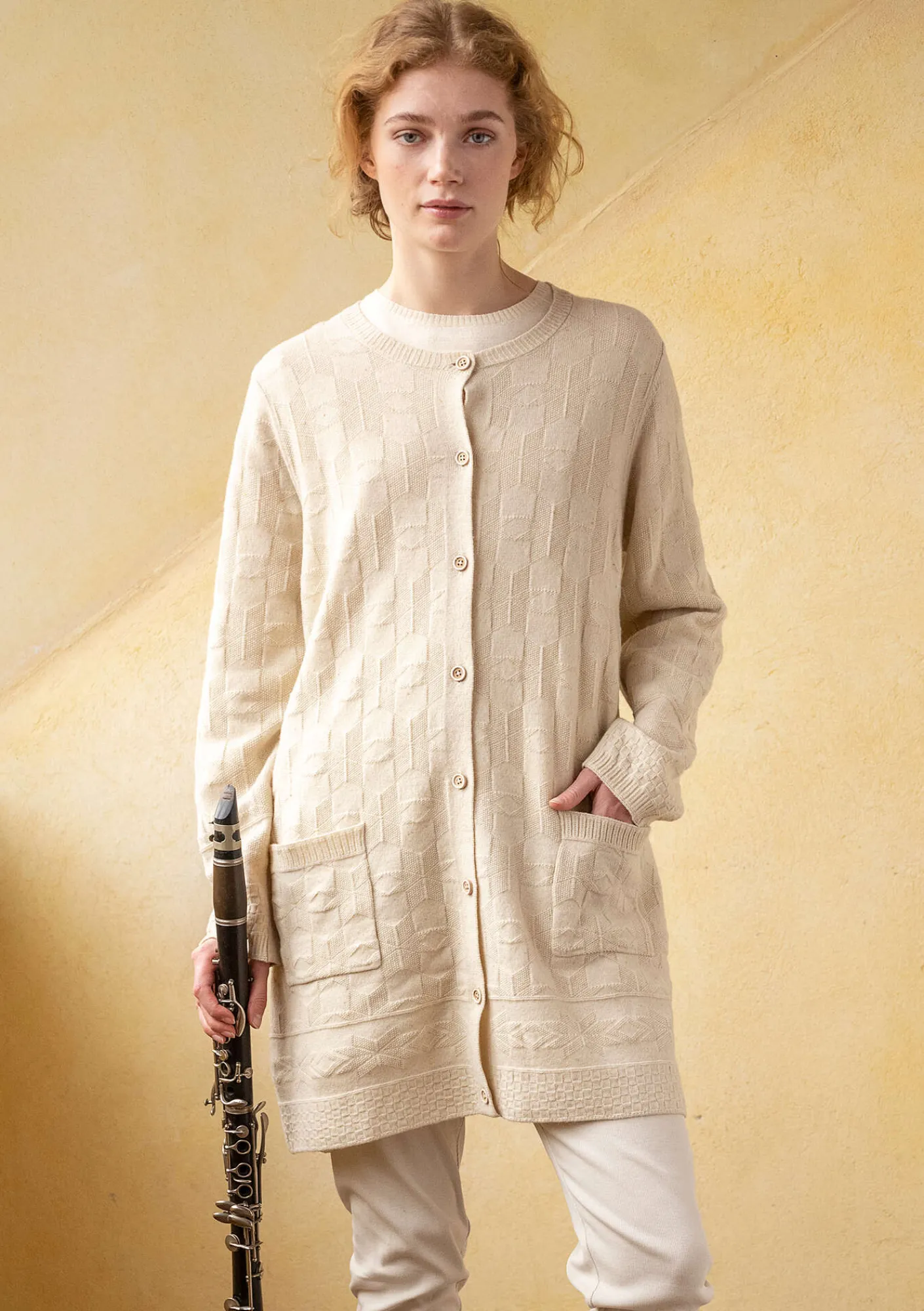 Gudrun Sjödén Strickjacken>Langstrickjacke „Capella“ aus Lammwolle Feder-genoppt