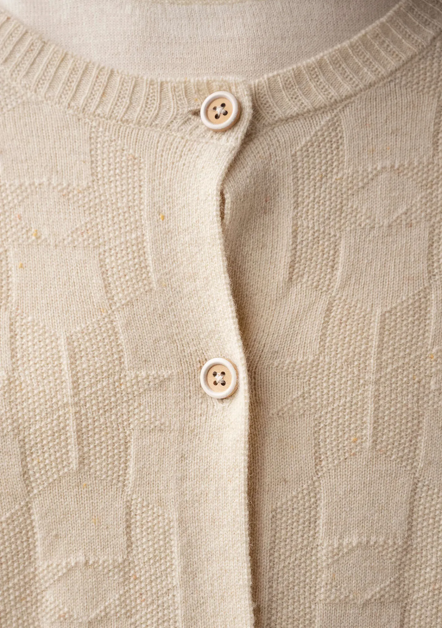 Gudrun Sjödén Strickjacken>Langstrickjacke „Capella“ aus Lammwolle Feder-genoppt