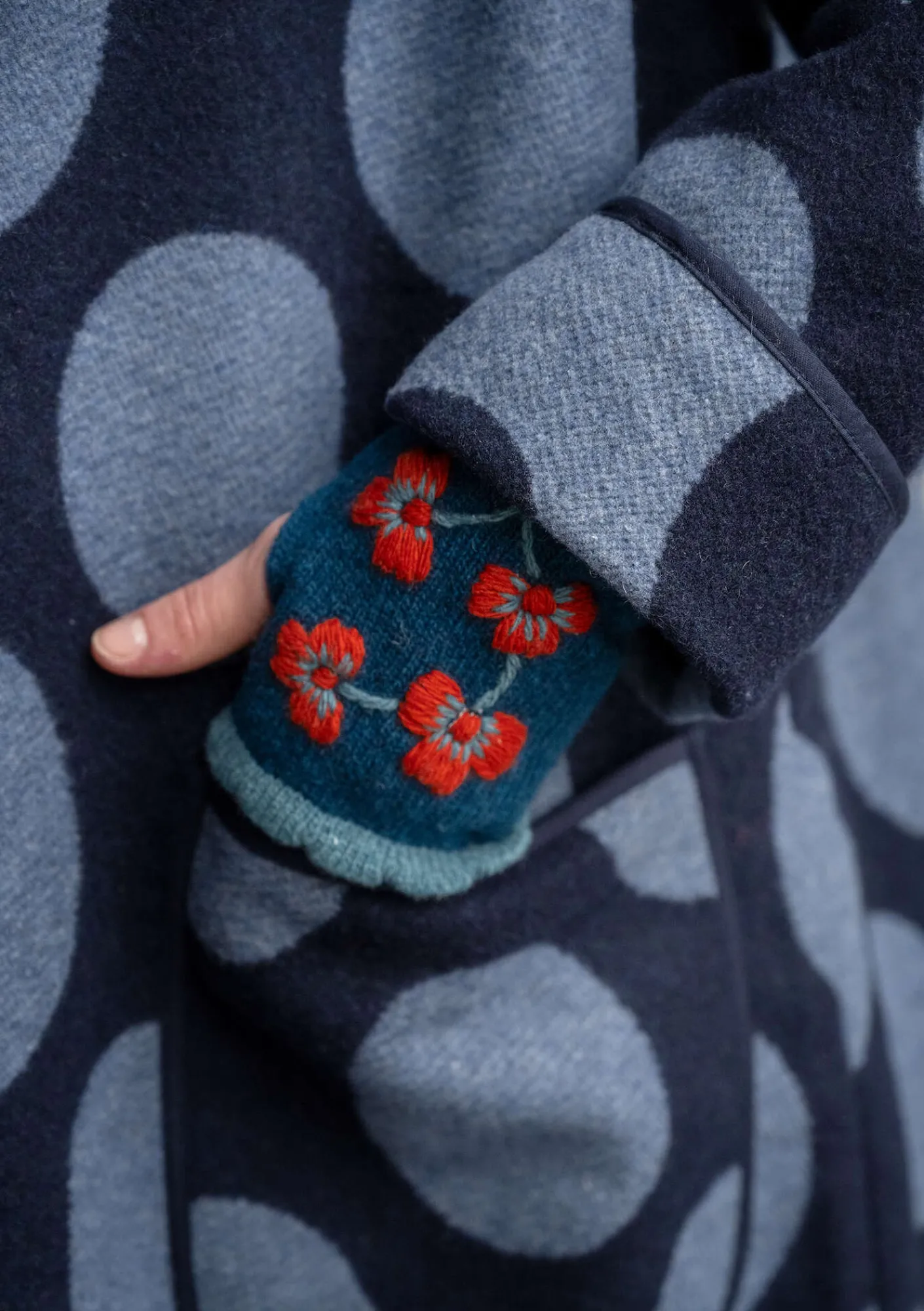 Gudrun Sjödén Jacken & Mäntel>Mantel „Stone“ aus Wollmischgewebe Tinte