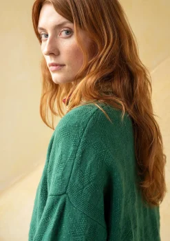 Gudrun Sjödén Pullover & Shirts>Pullover „Vega“ aus Lammwolle Hellflaschengrün-genoppt