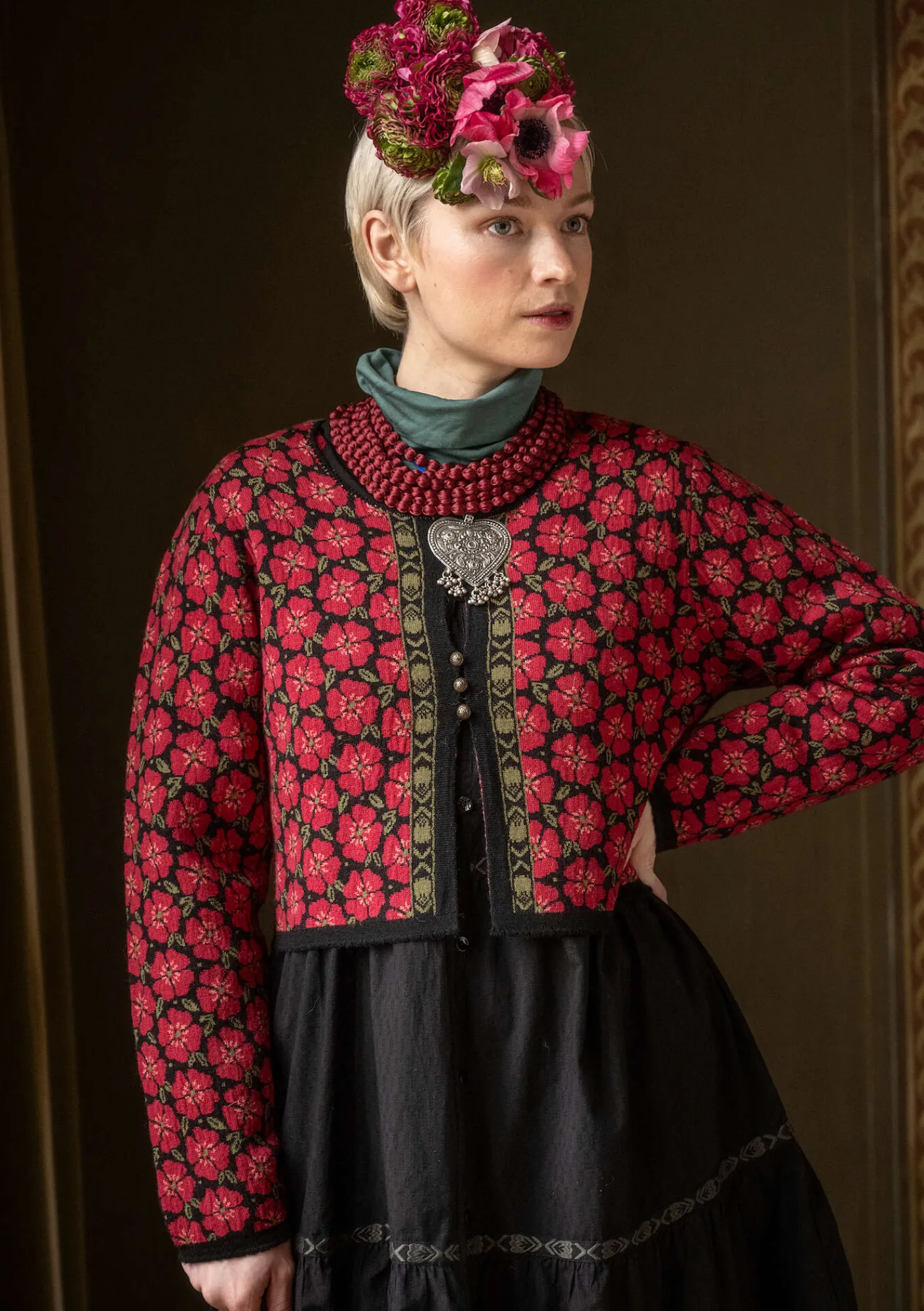 Gudrun Sjödén Strickjacken>Strickjacke „Anemone“ aus Bio-Wolle Moosbeere