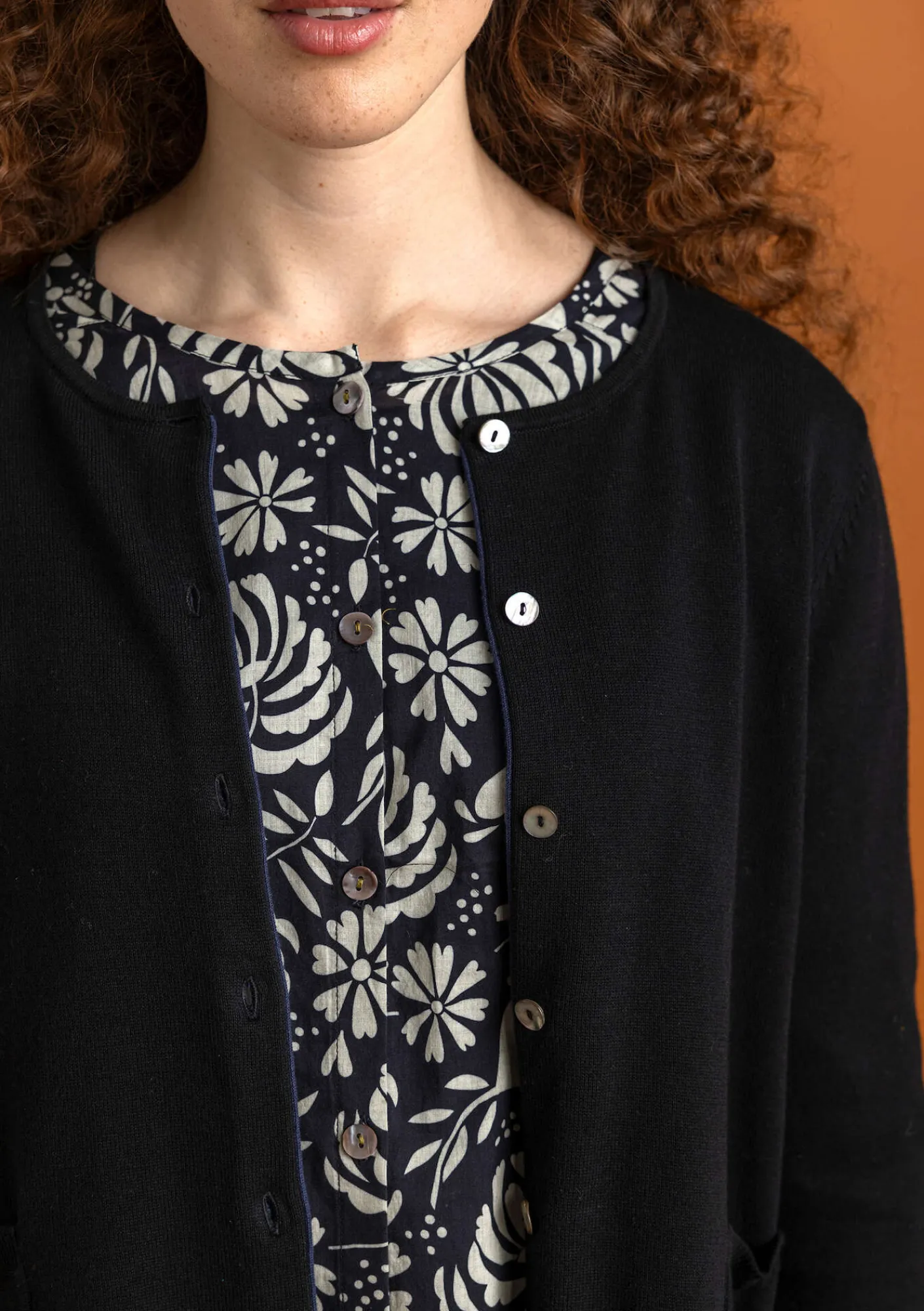 Gudrun Sjödén Strickjacken>Strickjacke aus Bio-/Recycling-Baumwolle Schwarz