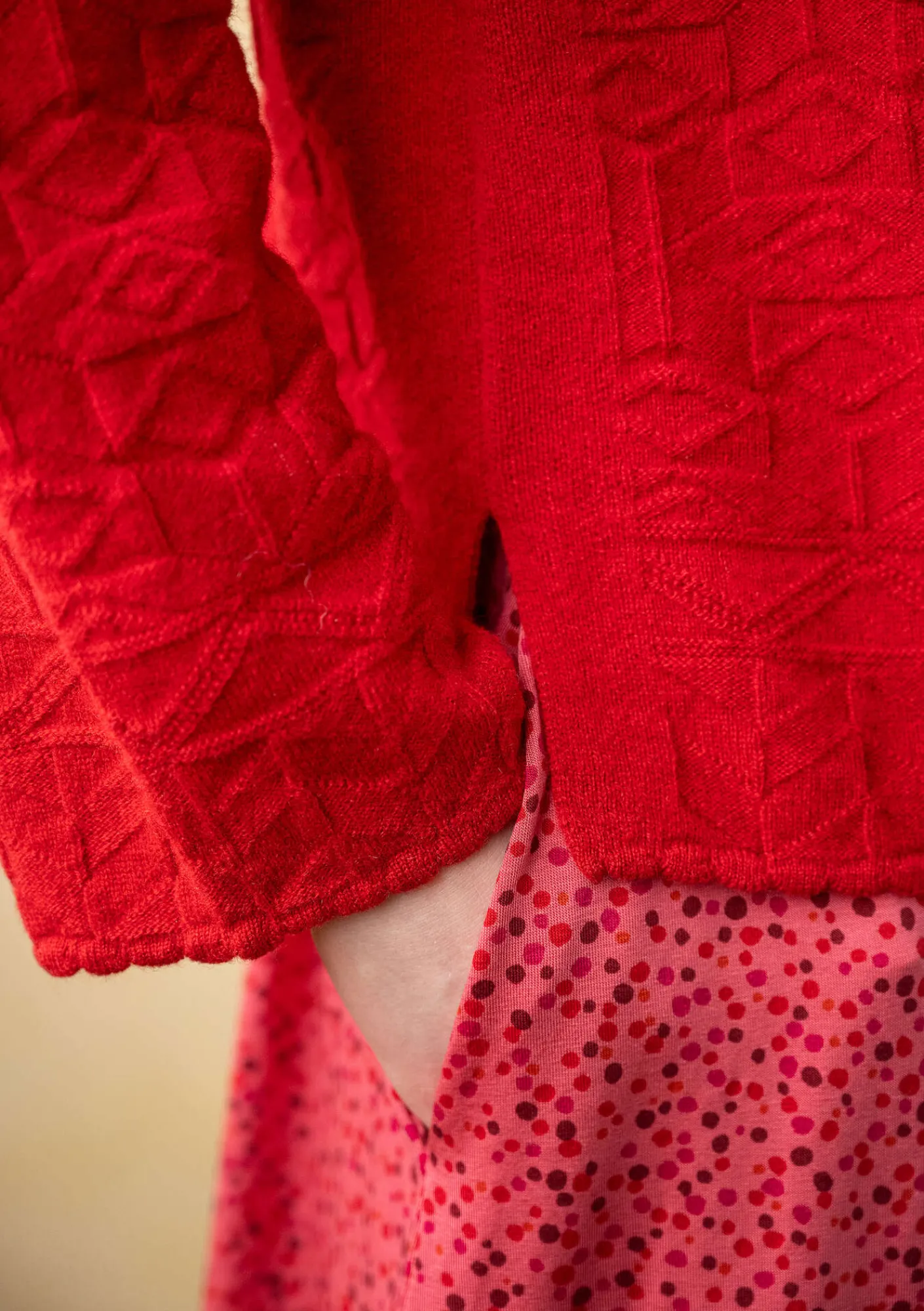 Gudrun Sjödén Strickjacken>Strickjacke „Nova“ aus Lammwolle Tomate-melange