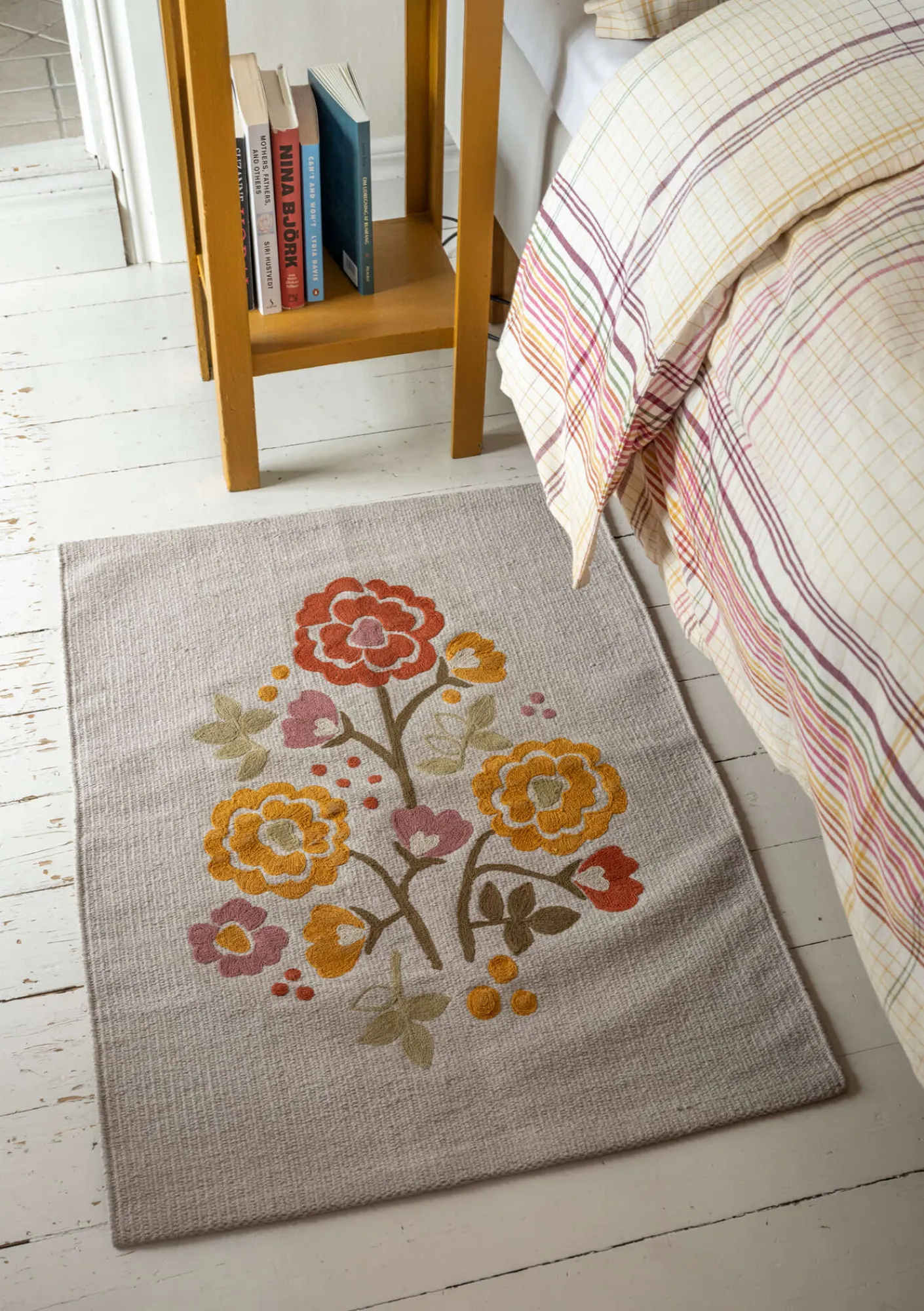 Gudrun Sjödén Teppiche|Heimtextilien>Teppich „Wild rose“ aus Bio-Baumwolle Natur