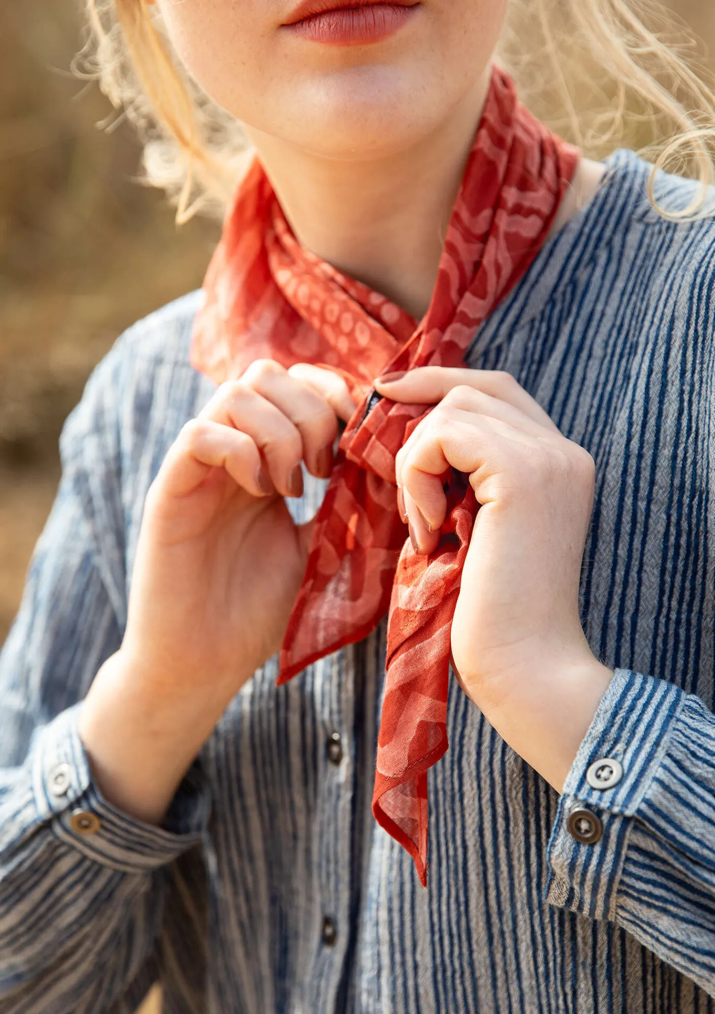 Gudrun Sjödén Schals Und Tücher>Tuch „Midgård“ aus Bio-Baumwolle Krapprot