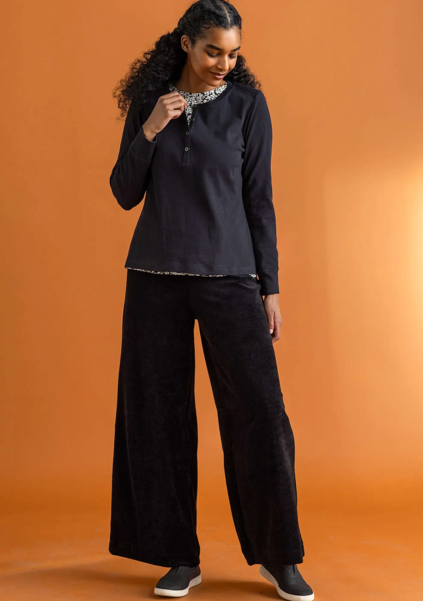 Gudrun Sjödén Hosen>Velourshose aus Bio-Baumwolle/Recycling-Polyester Schwarz