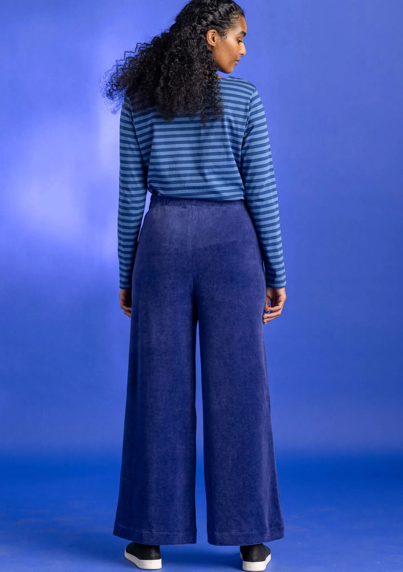 Gudrun Sjödén Hosen>Velourshose aus Bio-Baumwolle/Recycling-Polyester Veilchen