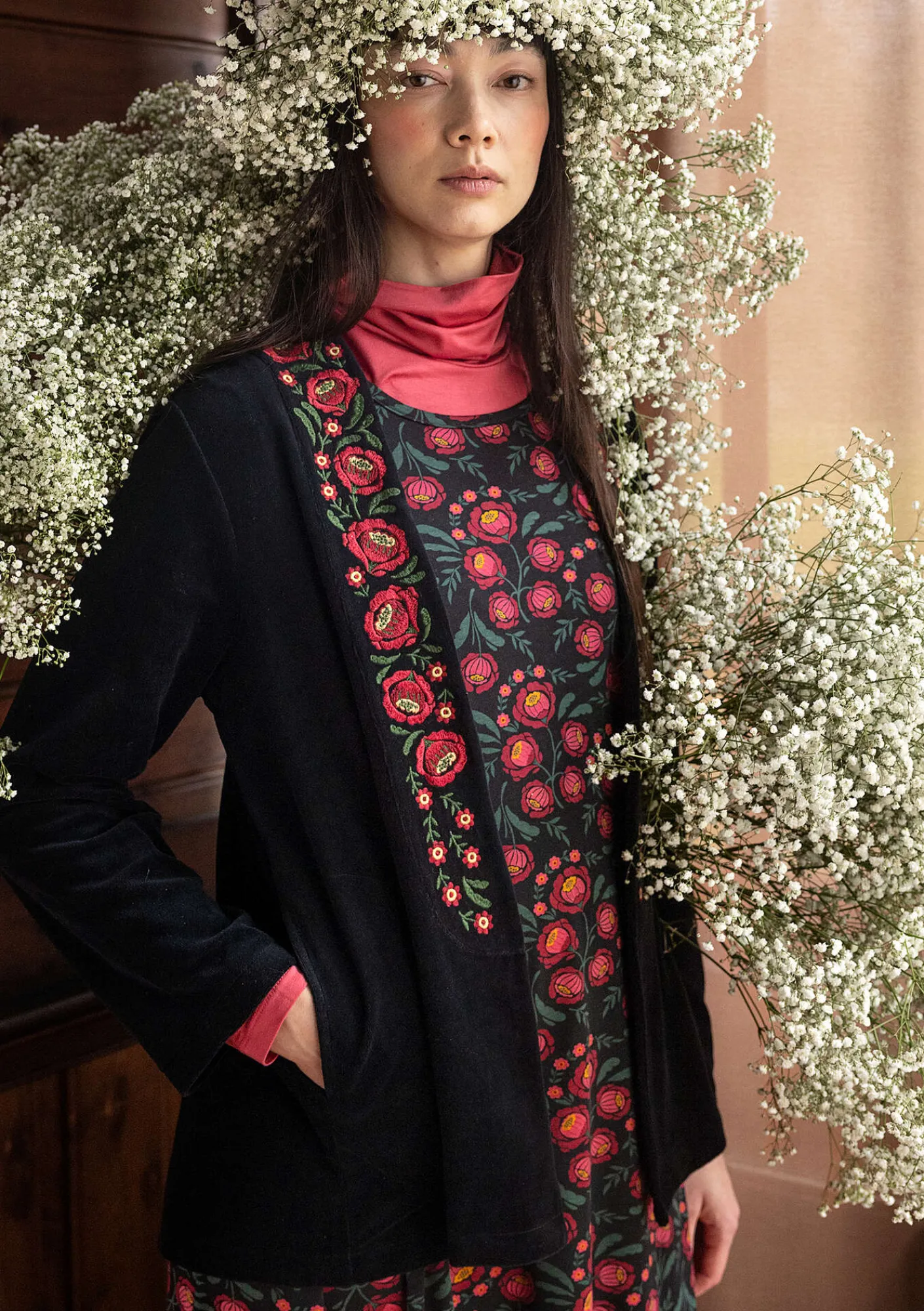 Gudrun Sjödén Jacken & Mäntel|Strickjacken>Veloursjacke „Nora“ aus Bio-Baumwolle/Recycling-Polyester Schwarz