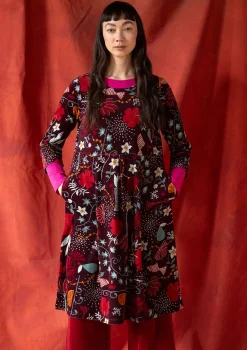 Gudrun Sjödén Kleider>Velourskleid „Fyrverkeri“ aus Bio-Baumwolle/Recycling-Polyester Aubergine-gemustert