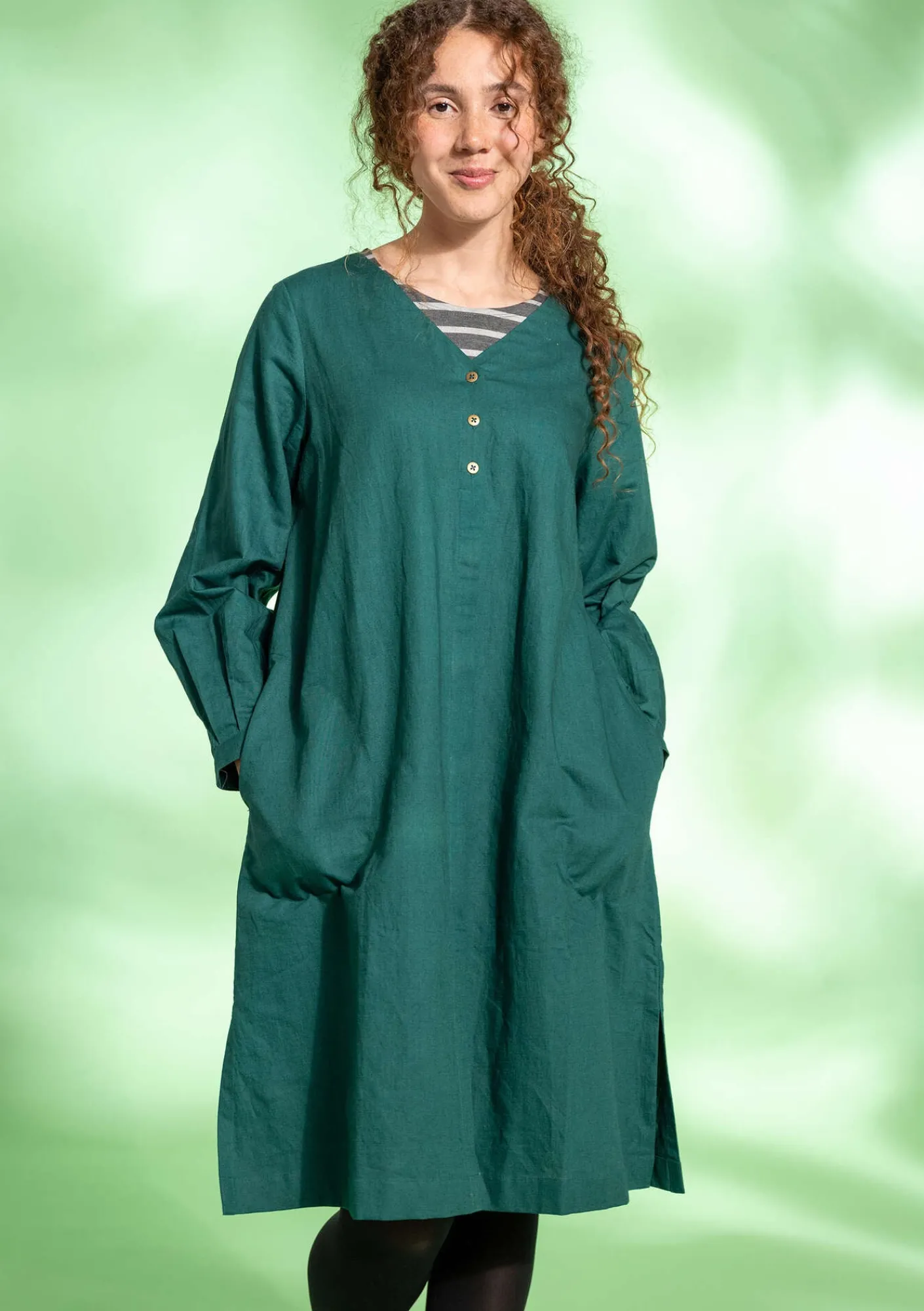 Gudrun Sjödén Kleider>Webkleid aus Bio-Baumwolle/Leinen Flaschengrün