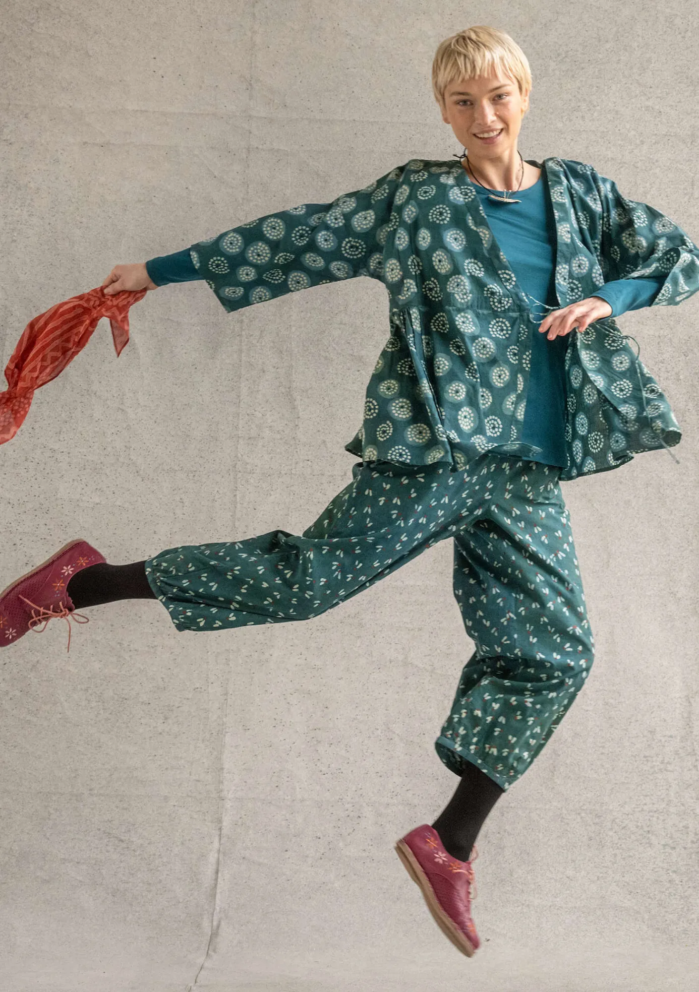 Gudrun Sjödén Blusen>Wickelbluse „Clay“ aus Bio-Baumwolle Indigogrün